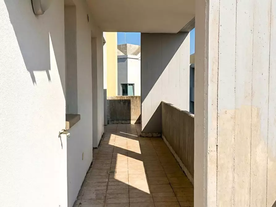 Immagine 3 di Appartamento in vendita  a Lecce