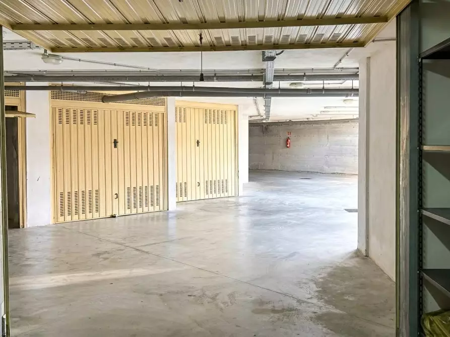 Immagine 26 di Appartamento in vendita  a Lecce