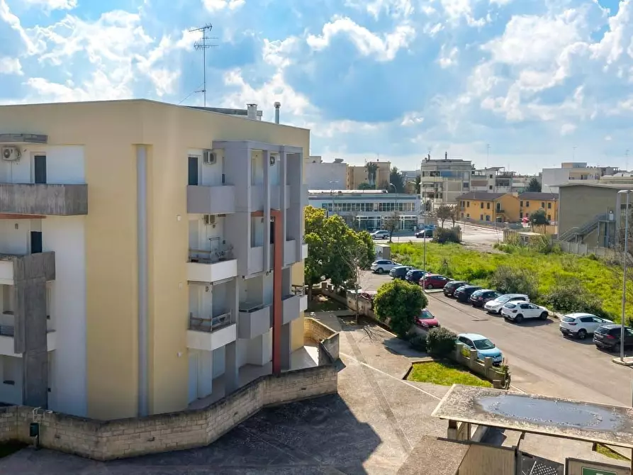Immagine 30 di Appartamento in vendita  a Lecce
