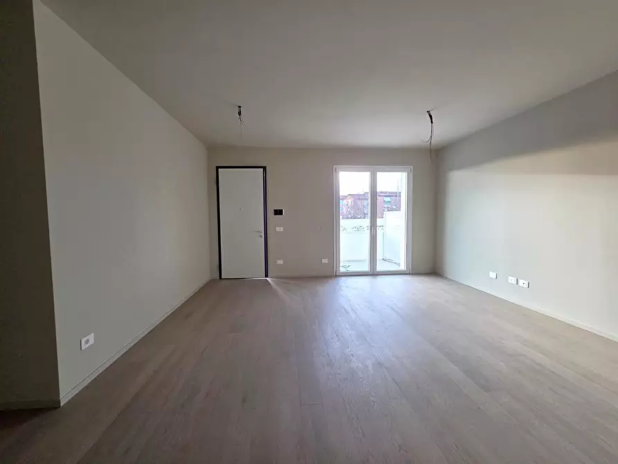 Immagine 2 di Appartamento in vendita  a Capannori