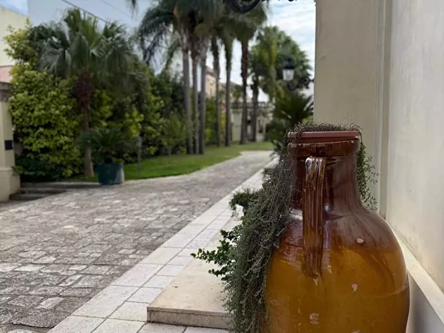 Immagine 13 di Villa in vendita  a Alessano