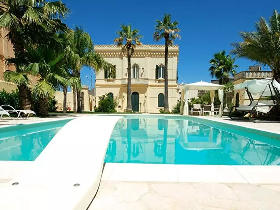 Immagine 20 di Villa in vendita  a Alessano