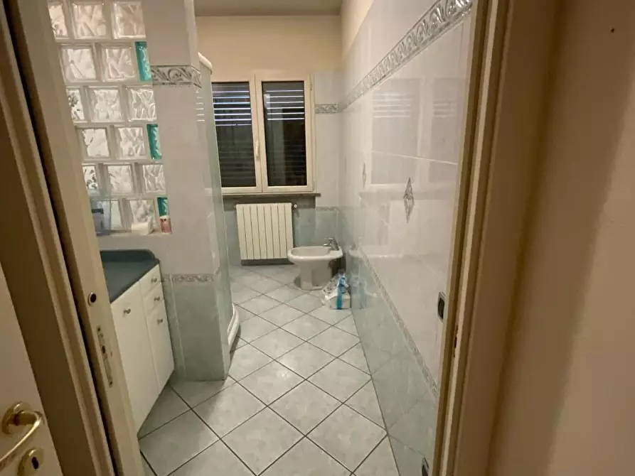 Immagine 20 di Attività artigianale in vendita  a Calcinaia