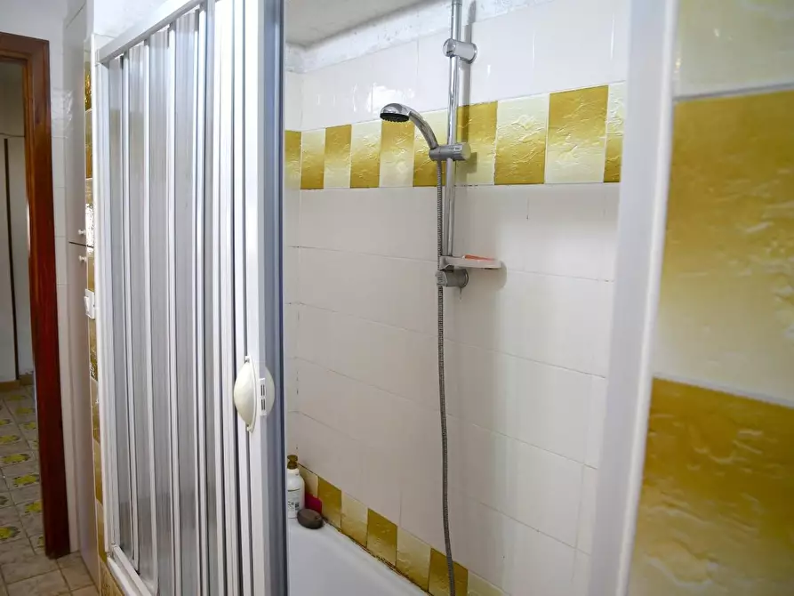 Immagine 15 di Appartamento in vendita  a Formia