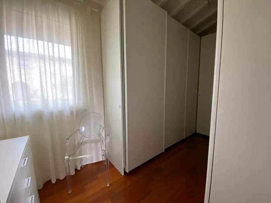 Immagine 30 di Casa colonica in vendita  a Montopoli In Val D'arno