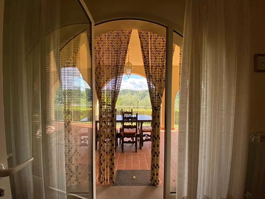 Immagine 42 di Casa colonica in vendita  a Montopoli In Val D'arno