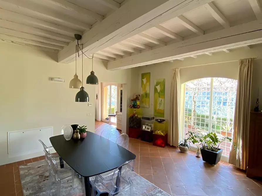 Immagine 11 di Casa colonica in vendita  a Montopoli In Val D'arno