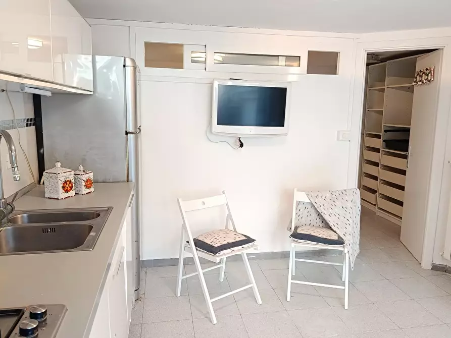 Immagine 7 di Appartamento in vendita  a Rosignano Marittimo