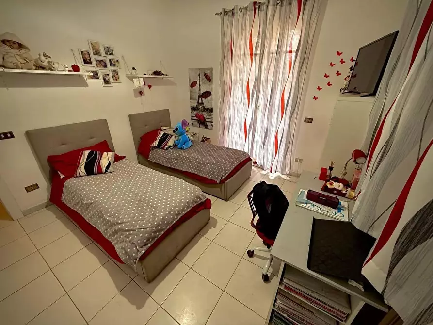 Immagine 6 di Casa indipendente in vendita  a Carrara