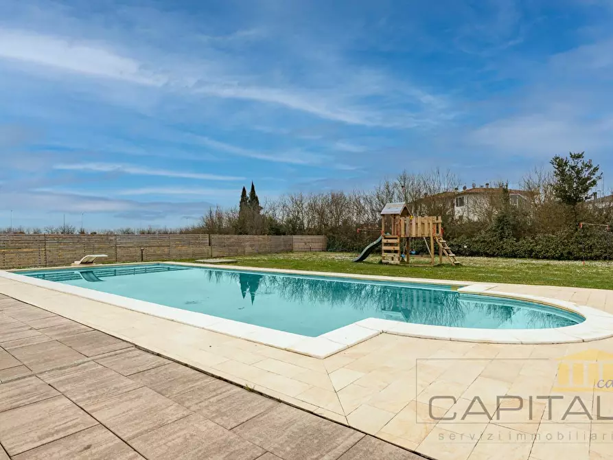 Immagine 5 di Villa in vendita  a Fucecchio