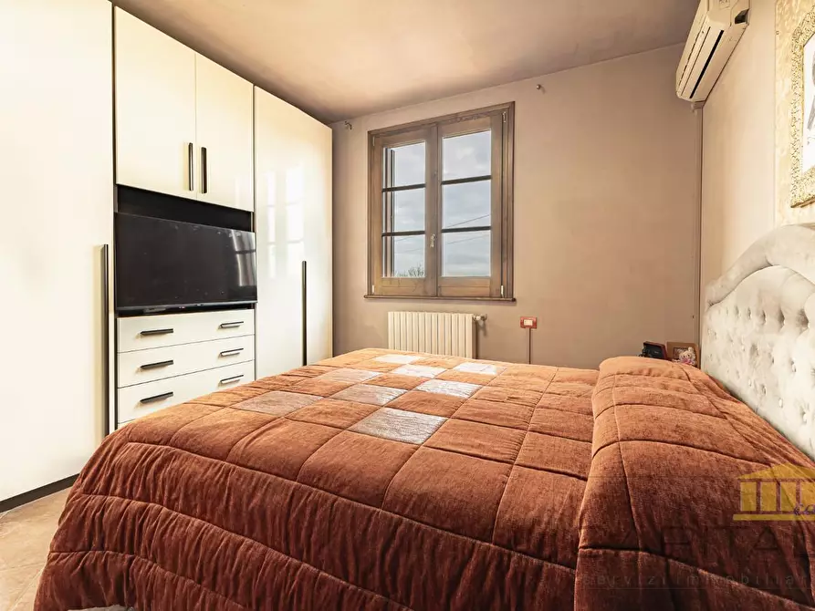 Immagine 26 di Villa in vendita  a Fucecchio