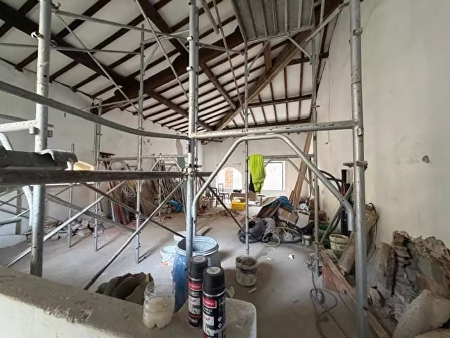 Immagine 6 di Appartamento in vendita  a Pisa