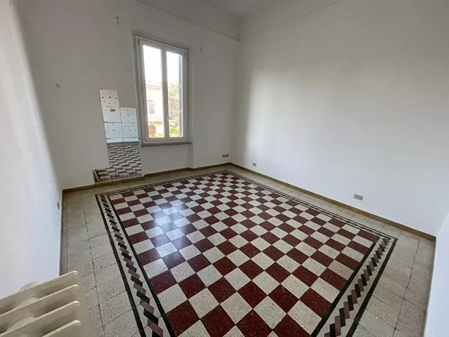 Immagine 38 di Villetta a schiera in vendita  a Livorno