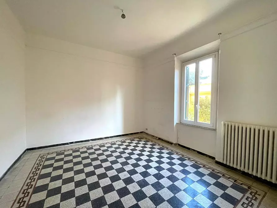 Immagine 17 di Villetta a schiera in vendita  a Livorno