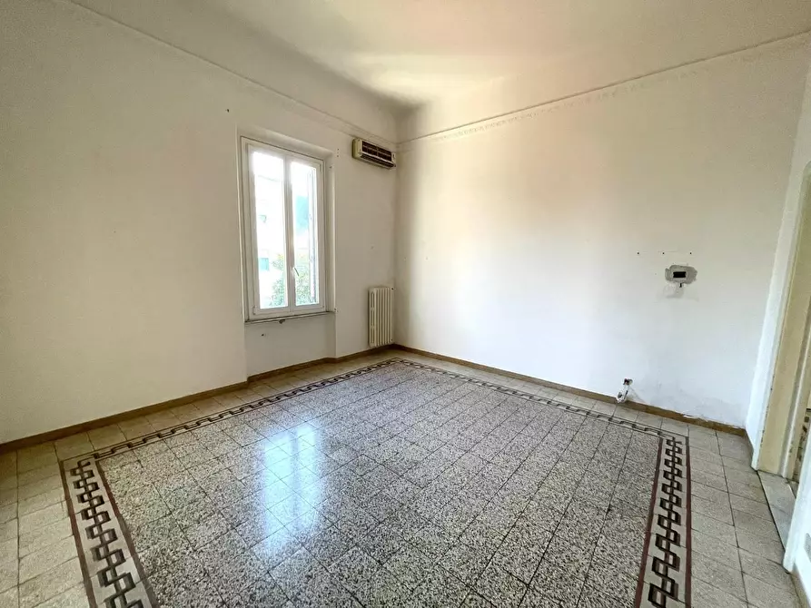 Immagine 19 di Villetta a schiera in vendita  a Livorno