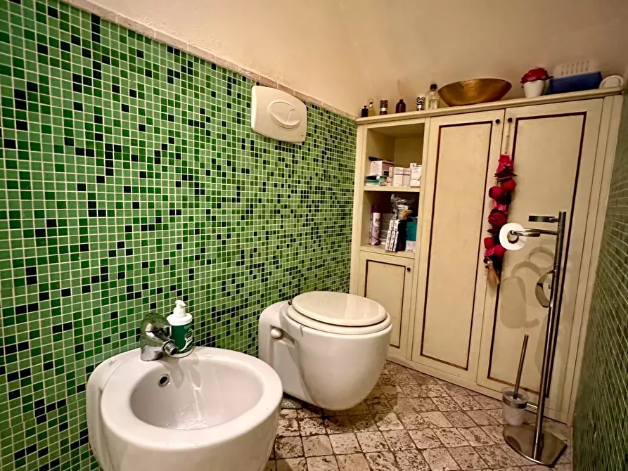 Immagine 9 di Rustico / casale in vendita  a San Giuliano Terme