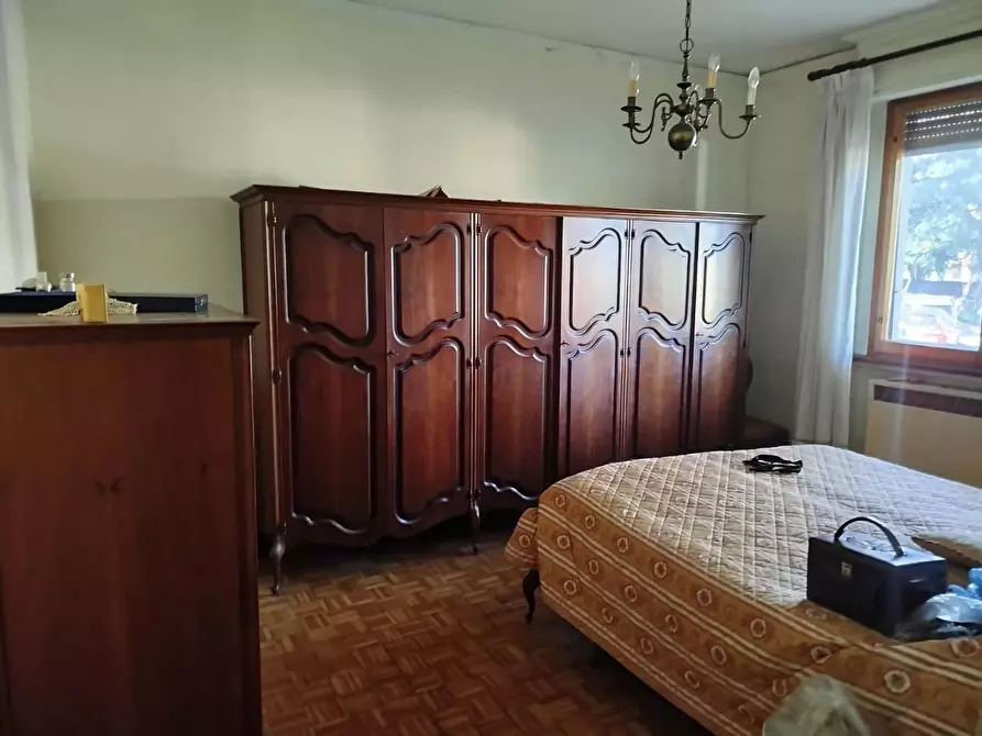 Immagine 21 di Appartamento in vendita  a Pisa