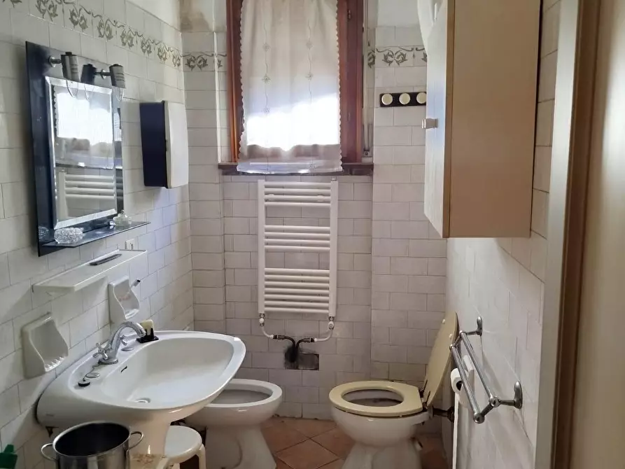 Immagine 16 di Appartamento in vendita  a Pisa