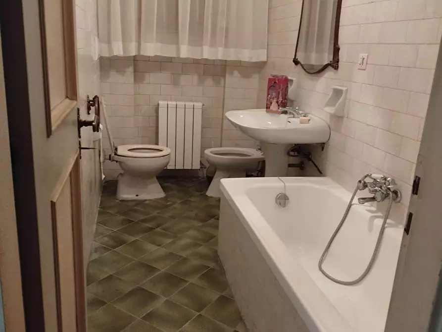 Immagine 20 di Appartamento in vendita  a Pisa