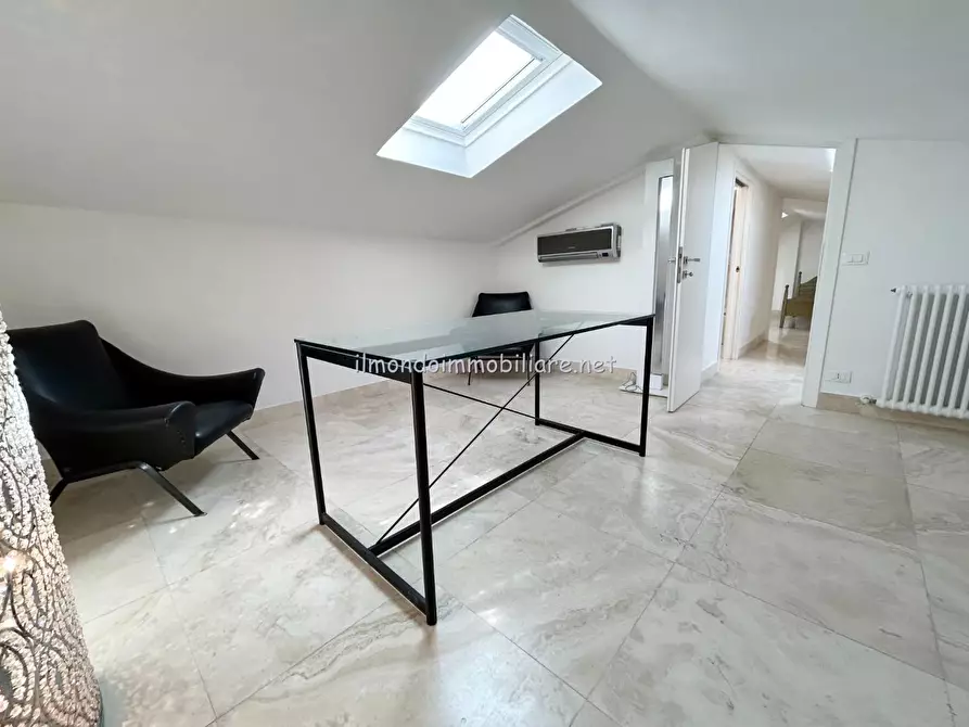 Immagine 17 di Casa bifamiliare in vendita  a Cecina