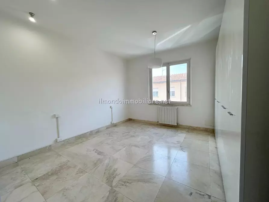 Immagine 11 di Casa bifamiliare in vendita  a Cecina