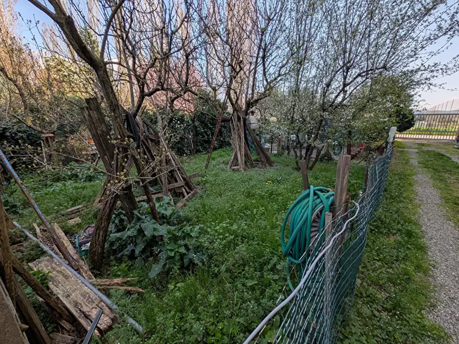 Immagine 12 di Appartamento in vendita  a Empoli