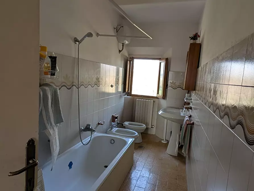 Immagine 11 di Appartamento in vendita  a Empoli