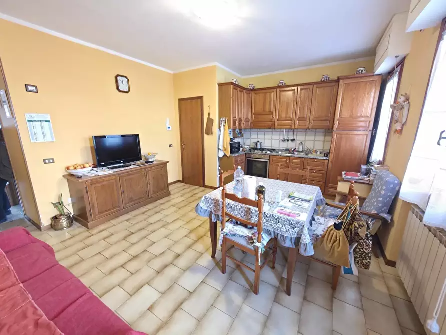 Immagine 5 di Appartamento in vendita  a Cerreto Guidi