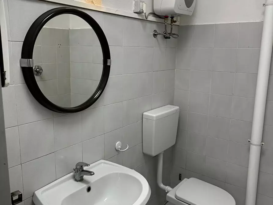 Immagine 6 di Magazzino in affitto  a San Miniato