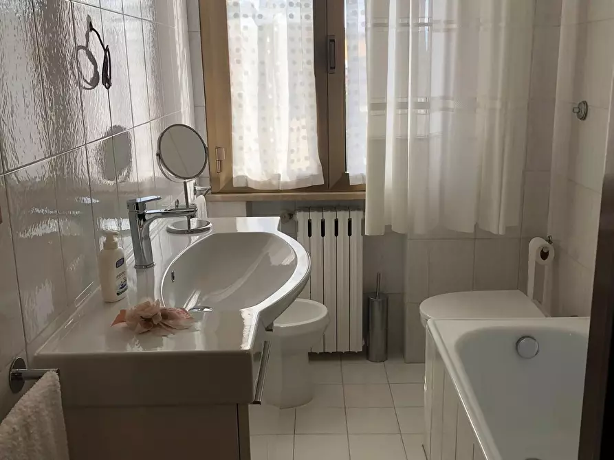 Immagine 10 di Appartamento in vendita  a Pontedera