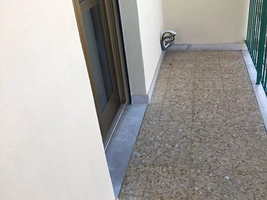 Immagine 11 di Appartamento in vendita  a Pontedera