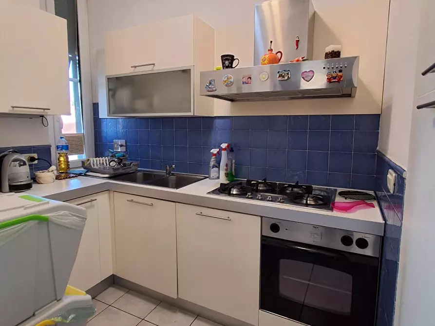 Immagine 4 di Appartamento in vendita  a Livorno