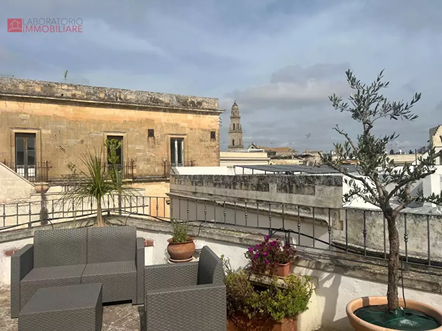 Immagine 39 di Mansarda in vendita  a Lecce