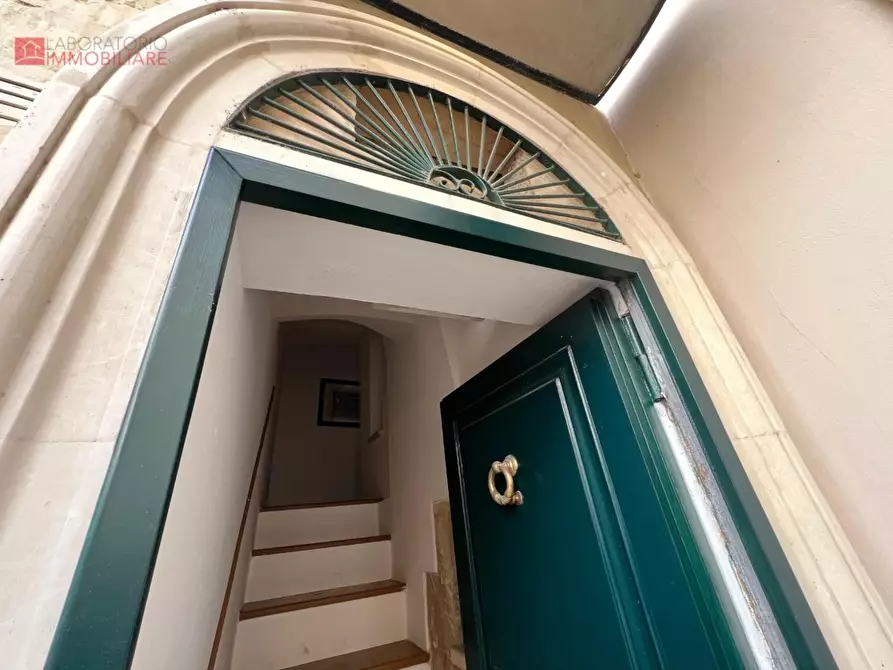 Immagine 71 di Mansarda in vendita  a Lecce