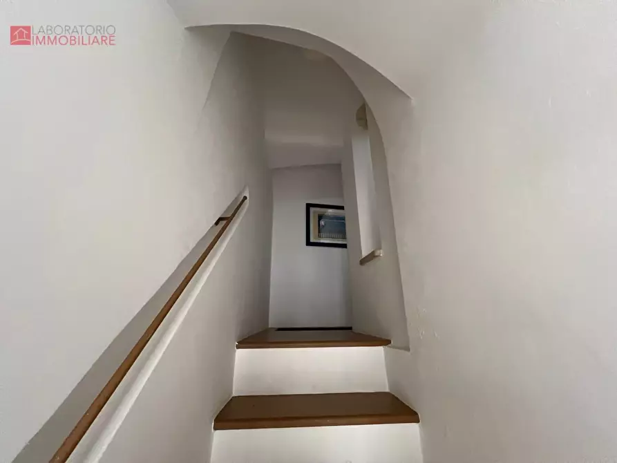 Immagine 25 di Mansarda in vendita  a Lecce