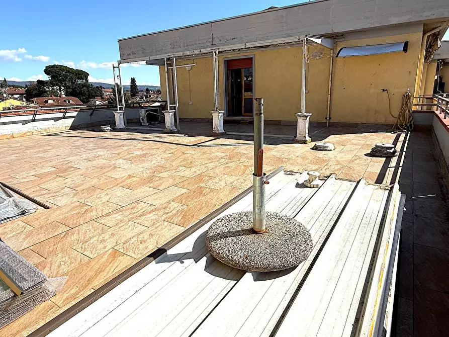 Immagine 16 di Mansarda in vendita  a Vinci