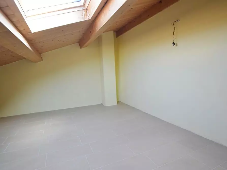 Immagine 22 di Appartamento in vendita  a Capannori