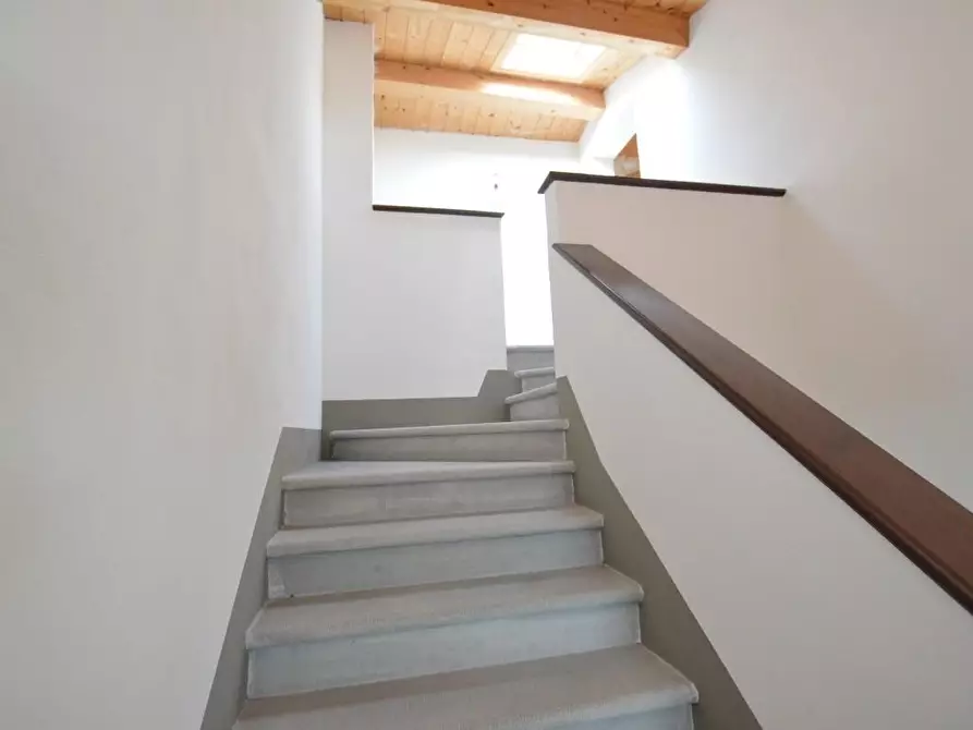 Immagine 18 di Appartamento in vendita  a Capannori