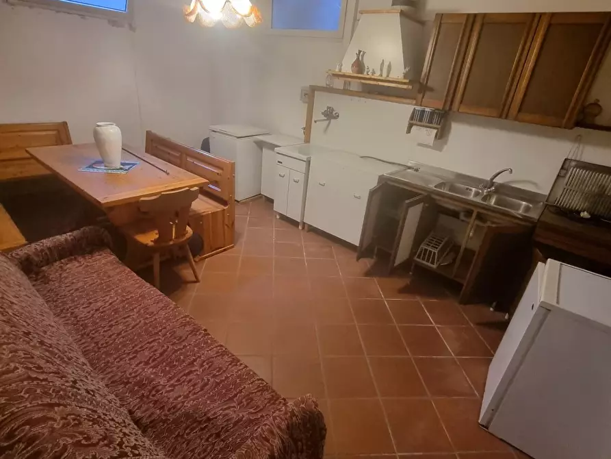 Immagine 22 di Villetta a schiera in vendita  a Massa