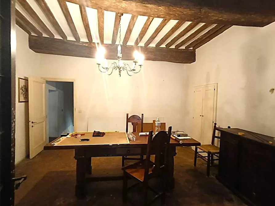 Immagine 14 di Porzione di casa in vendita  a Casole D'elsa