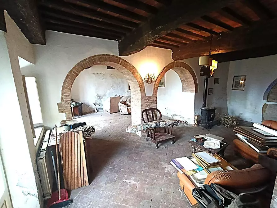 Immagine 6 di Porzione di casa in vendita  a Casole D'elsa