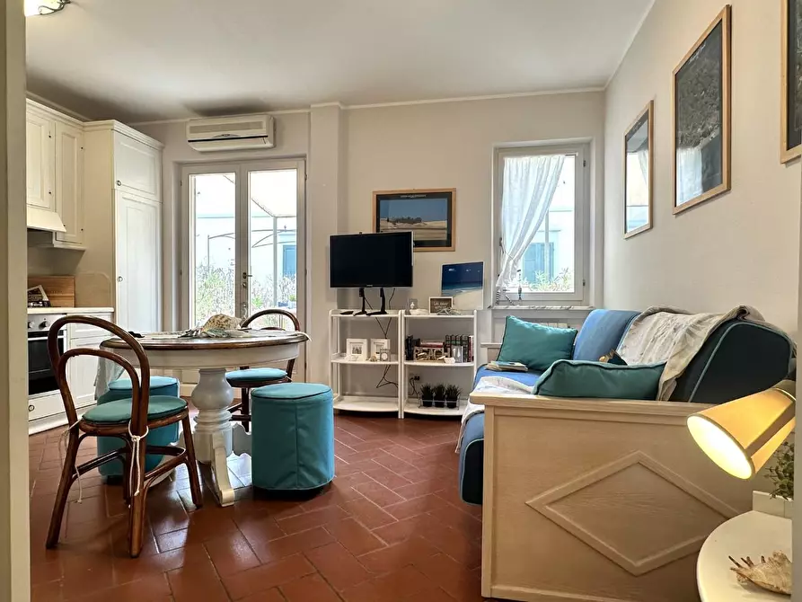 Immagine 2 di Appartamento in affitto  a San Vincenzo