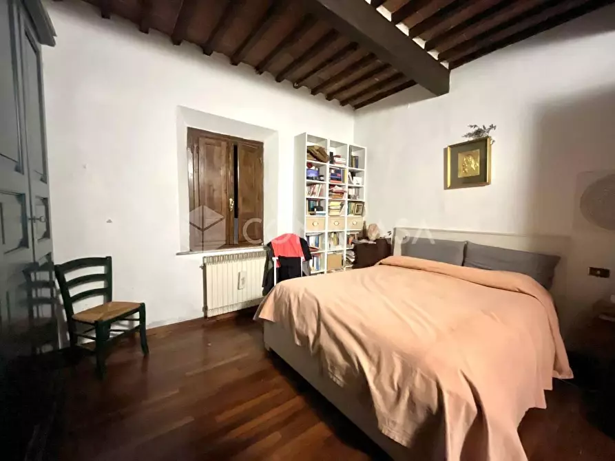 Immagine 22 di Appartamento in vendita  a Vicopisano