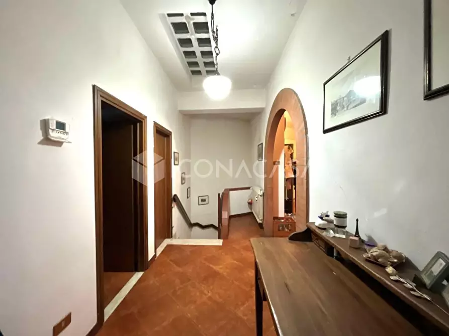 Immagine 21 di Appartamento in vendita  a Vicopisano