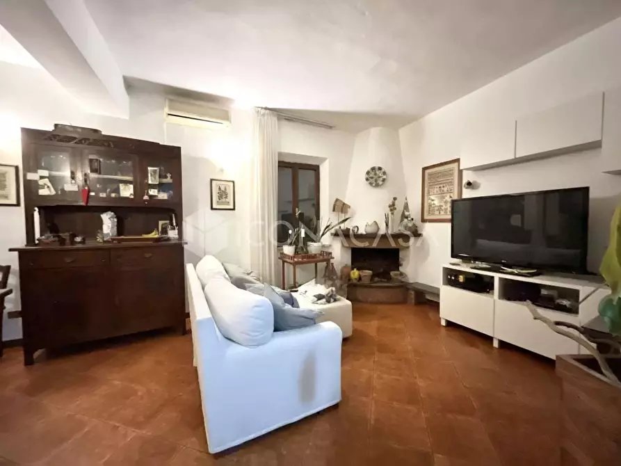 Immagine 10 di Appartamento in vendita  a Vicopisano