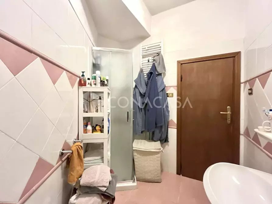 Immagine 13 di Appartamento in vendita  a Vicopisano