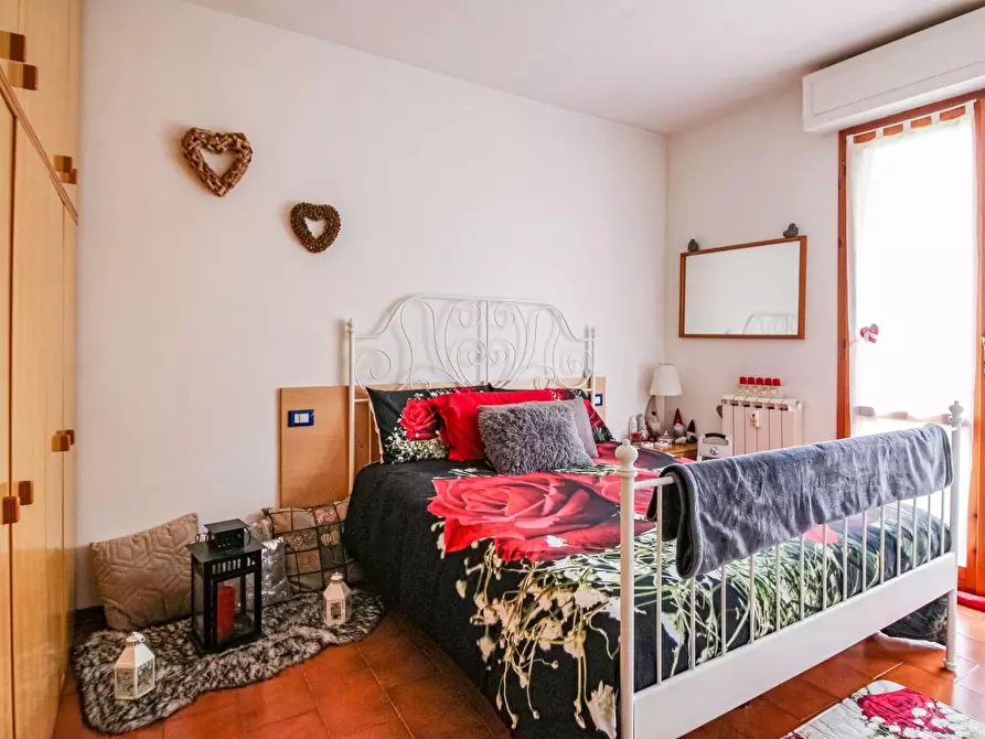 Immagine 8 di Appartamento in vendita  a Pisa