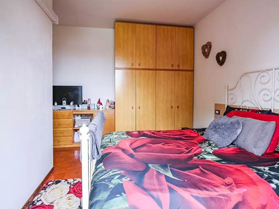 Immagine 9 di Appartamento in vendita  a Pisa