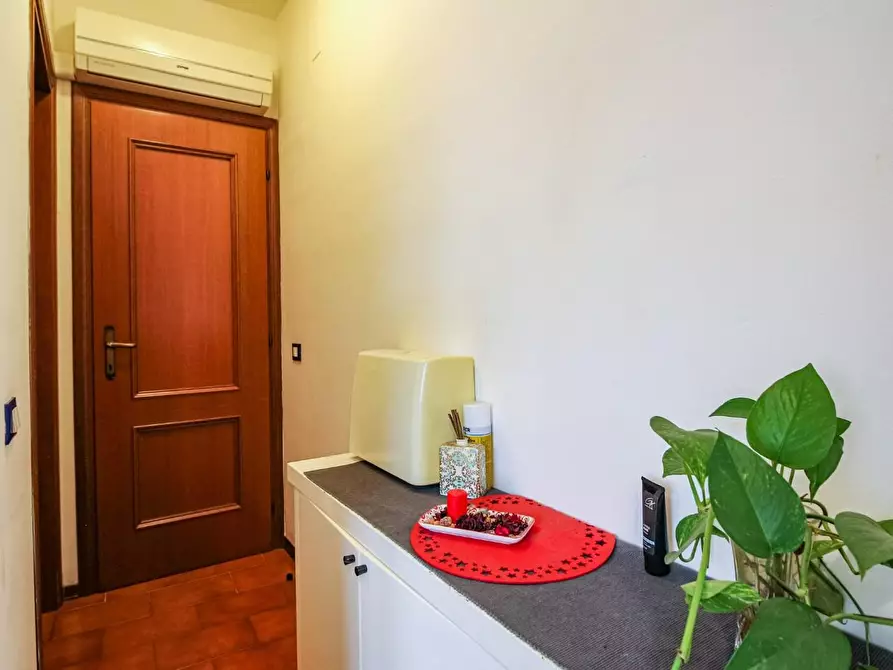 Immagine 7 di Appartamento in vendita  a Pisa