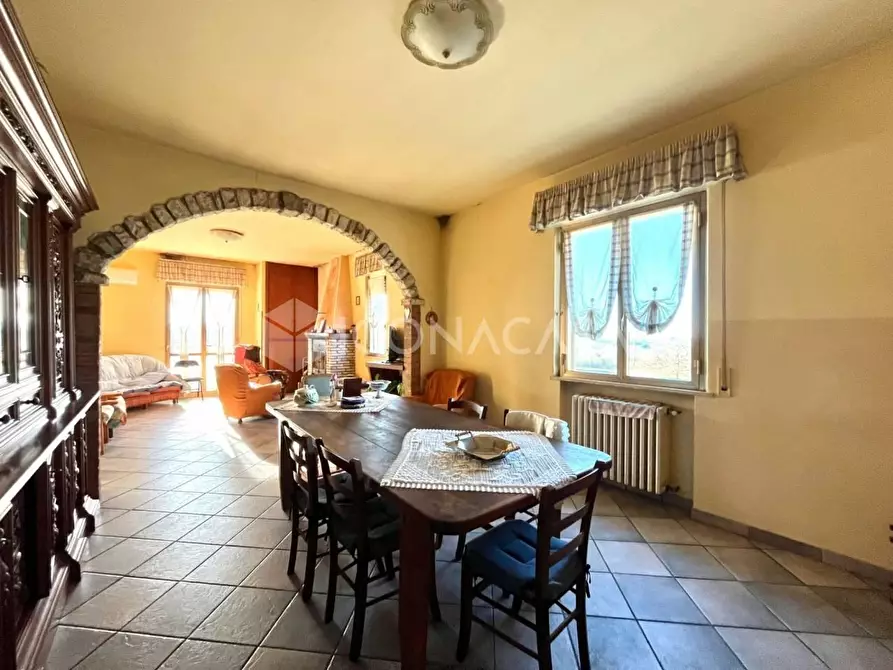 Immagine 8 di Appartamento in vendita  a Montopoli In Val D'arno